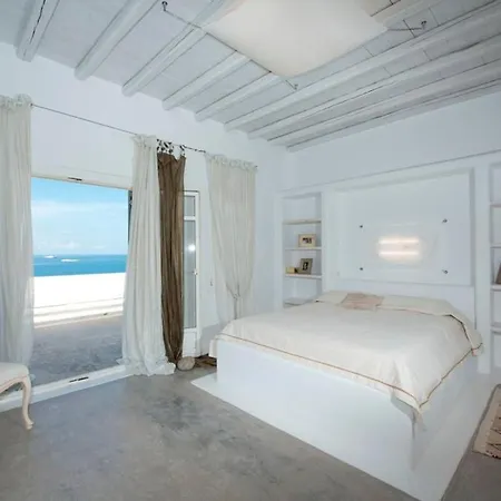 Vila Zewa Mykonos